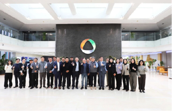 亚信科技、ABB机器人联合成立“具身智能实验室”共筑Physical AI新范式