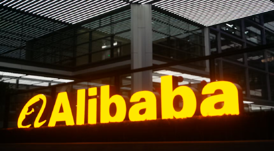 知情人士:字节、阿里将于2月中旬推出新人工智能模型