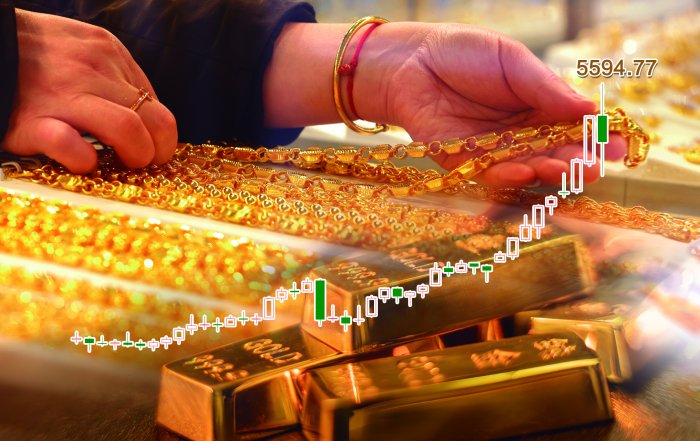 金银盘中高位跳水