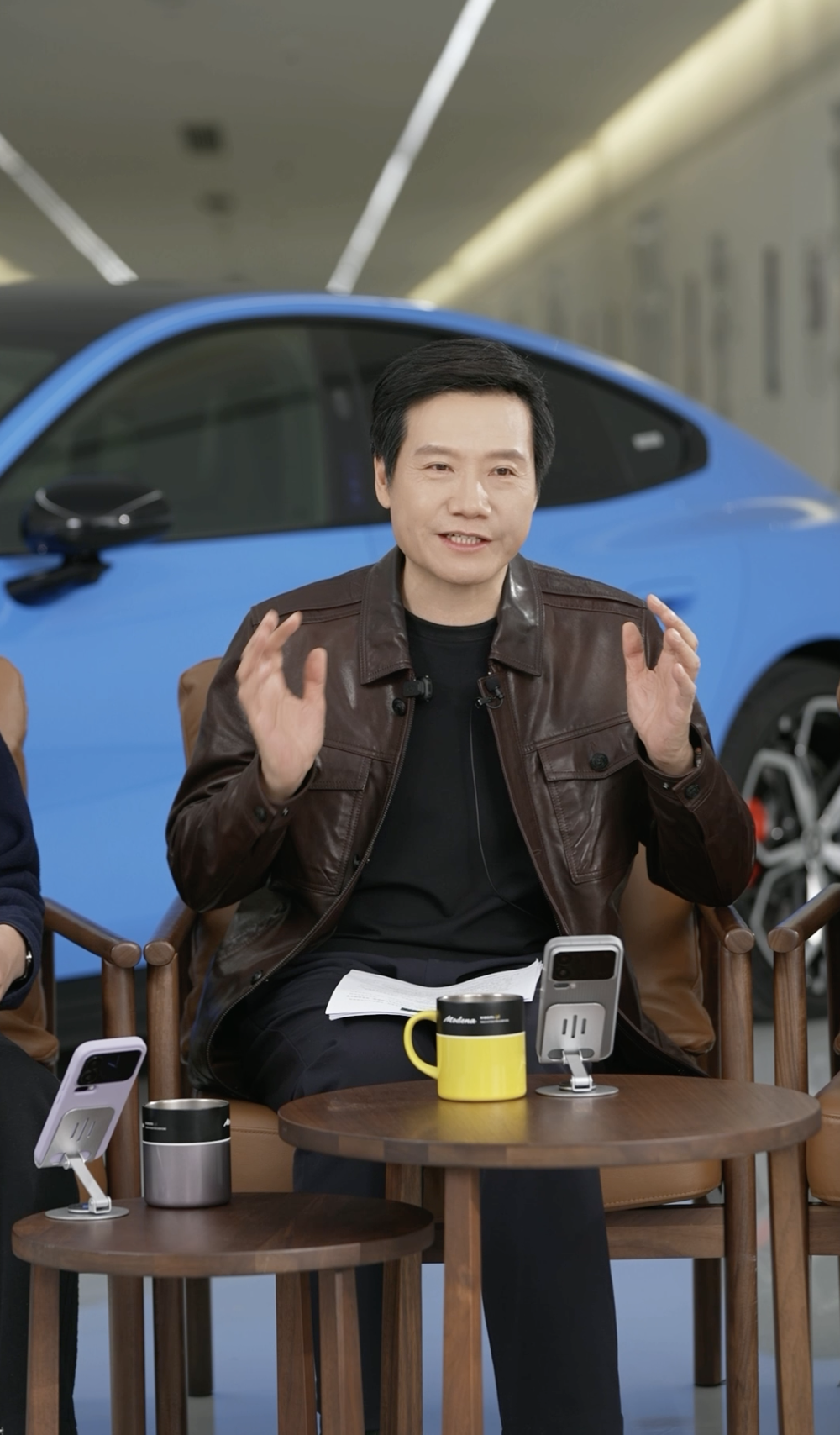 雷军回应小米汽车交付量下滑:一代SU7已停售,1月YU7为交付主力