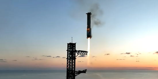 确认了！SpaceX宣布收购人工智能企业xAI，SpaceX估值1万亿美元，xAI估值2500亿美元