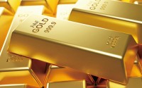 避险情绪升温！黄金站上5400美元，多家机构暂停投资金条销售