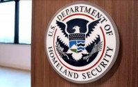 对伊朗打击后 美国加强对境内“潜在威胁”的监测