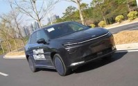 吉利中国星首推375 km超长纯电续航增程车，终结A+级SUV市场的“价值困局”