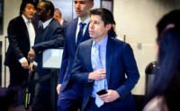 冲刺上市前夕 OpenAI曾商议分拆机器人与硬件业务部门