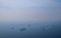 多国磋商协议之际，美国加大对伊朗军事施压
