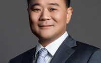 汽车人才不够用？全国政协委员、吉利控股董事长李书福：要推动电车专业进大学