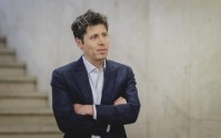 OpenAI完成1100亿美元融资轮，亚马逊、英伟达、软银参投