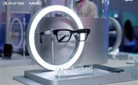 全球首秀！讯飞AI眼镜亮相MWC，多模态同传大模型与极致轻量化设计 引领智能穿戴新风向