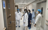 责任温度的“敬业福”，春节里的太保“医”靠――源申康复医院新春一线服务纪实