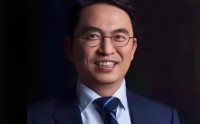 隆基绿能年营收703亿：净亏64亿 高瓴清仓 套现超60亿 浮亏近百亿