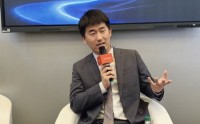 直击AWE丨对话松延动力创始人姜哲源：2026年目标是销量破万台