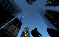 英镑GBPUSD陷入全面危机：英国消费者信心崩塌+通胀失控+战争冲击！