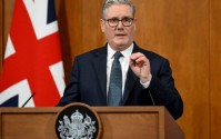 英国债券“义勇军”围击国债 斯塔默首相遭遇选举惨败