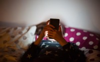 英国将对AI聊天机器人实施严格网络安全新规