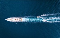 刘强东一个月狂花200亿，选中深圳、珠海、大连