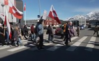 美国驻格陵兰岛领事馆新址开馆 当地民众举行抗议
