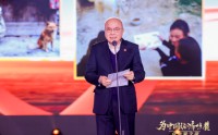 卢迈：只要走得动，就会和大家一起继续全力以赴投入这项事业