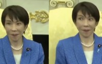 特朗普把美国袭击伊朗比作偷袭珍珠港：没有谁比日本更懂“偷袭”！现场笑声一片，高市早苗表情微妙…