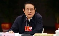 易炼红之子浮出水面！越挖越狗血