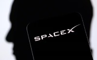 SpaceX据悉寻求以逾2万亿美元估值上市