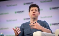 OpenAI首席执行官：ChatGPT的月增长率恢复到10%以上