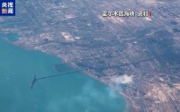 霍尔木兹海峡恢复部分通航 美军封锁伊朗港口持续