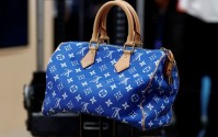 中东冲突致奢侈品复苏暂停，LVMH销售额不及预期