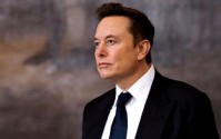 SpaceX与特斯拉合并传闻再起，马斯克推动火箭公司赴纳斯达克上市