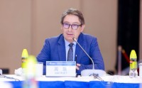 法国桥智库周瑞：AI时代企业要跨行业融合，车企必须懂电池和电网