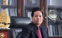 “光伏豪门”内斗闹上法庭，母女“开撕”互提罢免