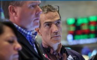 盘前：纳指期货涨1.3% 英特尔大涨30%