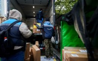 亚马逊将向第三方卖家征收3.5%燃油附加费