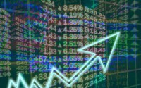 中一签浮盈近10万！4年累亏17亿的大普微股价狂飙
