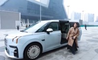 吉利副总裁回应董明珠换车
