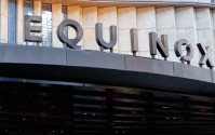 高端健身品牌Equinox年费4万美元的会籍仍需排队等候