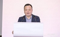 杨劲：亟需完成从传统开发商向城市综合运营商的角色跃迁