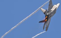 美国在中东集结自2003年伊拉克战争以来最大规模空中力量