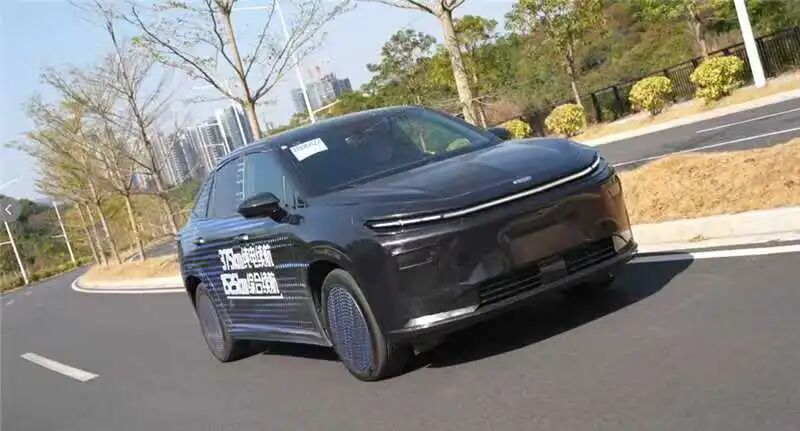 吉利中国星首推375 km超长纯电续航增程车，终结A+级SUV市场的“价值困局”