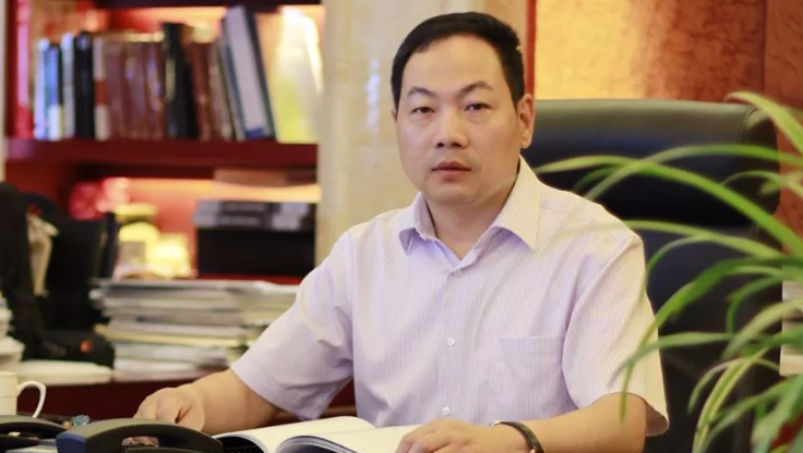 锂电茅准备登陆港股，这家设备巨头为什么越跌越强？