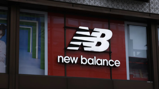 销售额暴涨19%,New Balance凭“老爹鞋”逆袭耐克