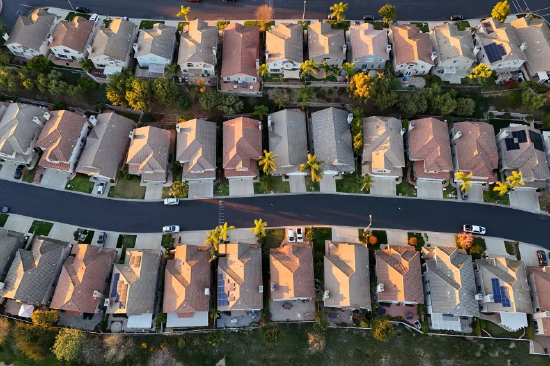 特朗普说得对:美国经济很强劲,但他忽略了核心问题