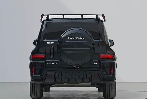 长城汽车魏建军预告全新旗舰车型：神秘车影引猜想