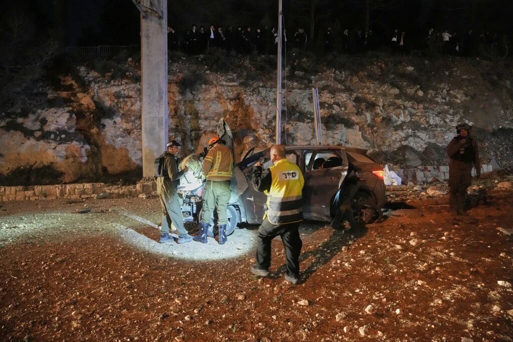 伊朗导弹落地，比亚迪汽车火了！高管高调点赞