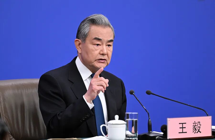 王毅谈高市早苗：14亿中国人民绝不允许任何人再为殖民张目，为侵略翻案！