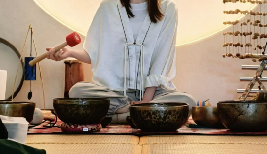 一场疗愈上万元!妇女节新消费图鉴:不买包的年轻人,开始“买情绪”了?