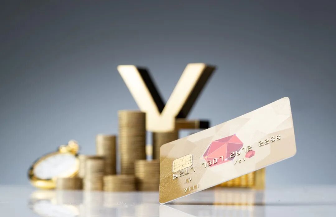 聚集金融315:信用卡、网贷、保险、炒银、荐股套路全拆解