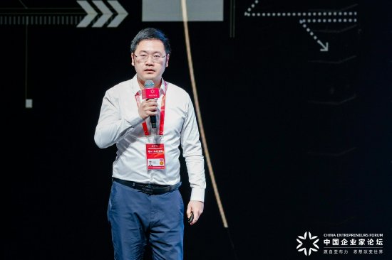 忆海原识任化龙:类脑计算将推动人类社会产业结构变革,甚至改变人类社会的分配方式