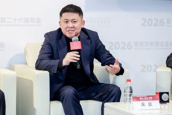对话复宏汉霖朱俊:解锁AI制药新玩法,养“龙虾”做干实验