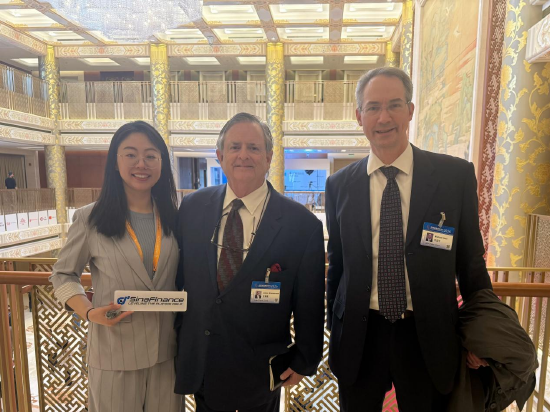 中国美国商会主席吉莫曼:欢迎中国企业在美投资和贸易往来
